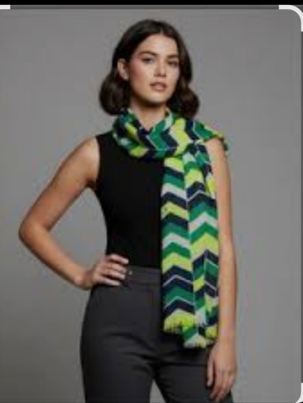 Juicy Couture Vibrant Green & Navy Blue Chevron Stripe Linen Cotton Scarf